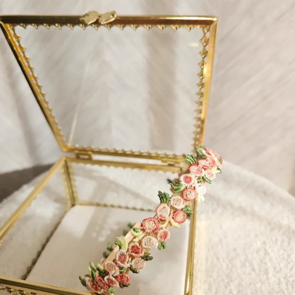 Diadeem Lucie Roze